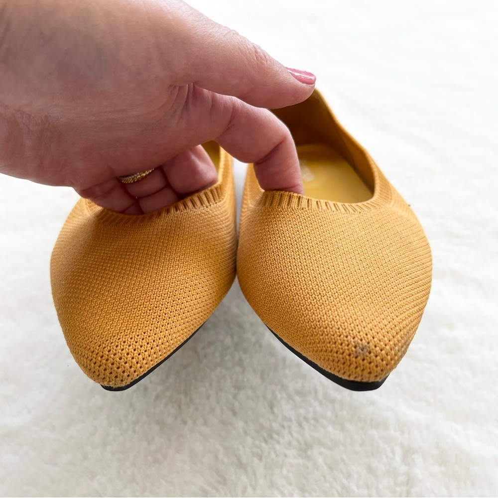 VIVAIA Pointed-Toe Ballet Flats Aria Size 39.5 or 8.5 Trendy Comfortable Yellow - Picture 2 of 7